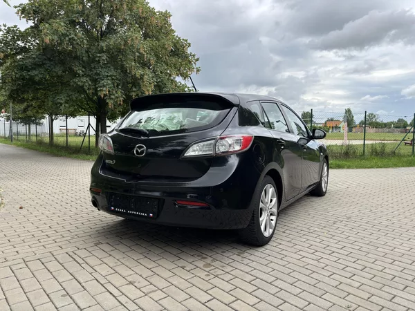 Mazda 3 1.6 90th Anniversary - foto 9