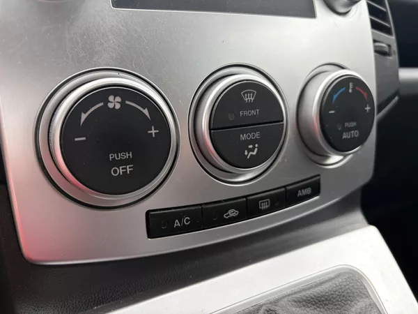 Mazda 5 1.8 Exclusive - foto 27