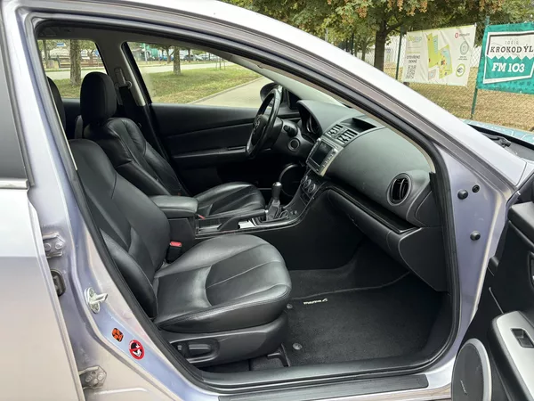 Mazda 6 2.5 Top Bose - foto 21