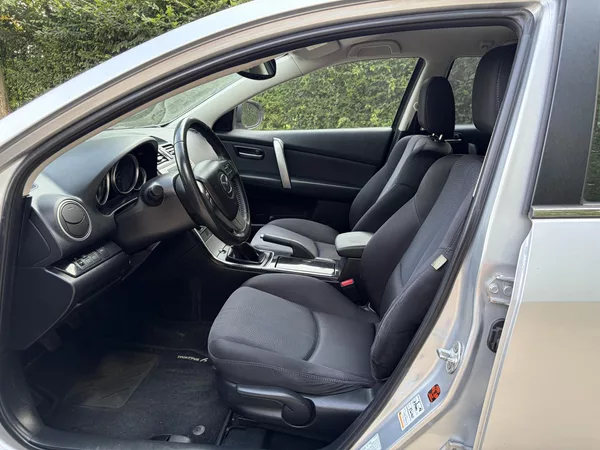 Mazda 6 2.0 Exclusive - foto 17