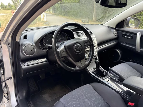 Mazda 6 2.0 Exclusive - foto 24