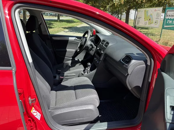 Volkswagen Golf 1.6 75kw Trend - foto 21