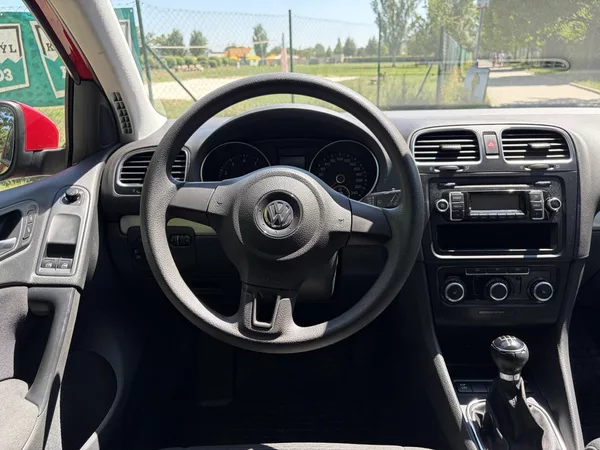 Volkswagen Golf 1.6 75kw Trend - foto 23