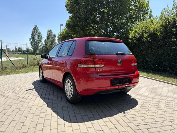 Volkswagen Golf 1.6 75kw Trend - foto 8