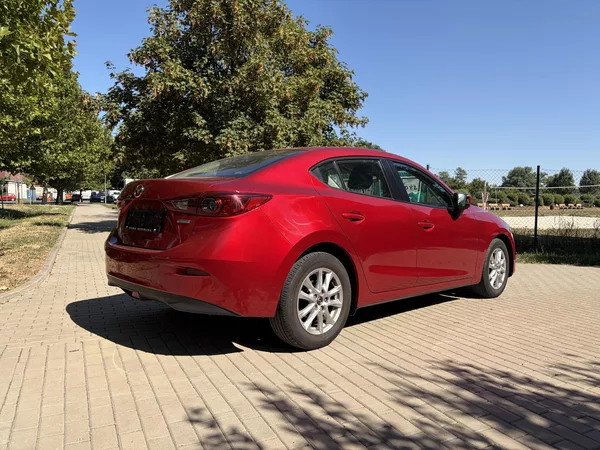 Mazda 3 2.0 SKYACTIV Challenge - foto 11