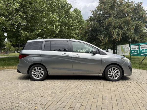 Mazda 5 2.0 Center-Line - foto 12