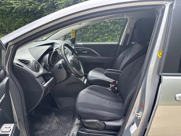Mazda 5 2.0 Center-Line - foto 17