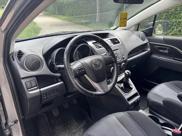Mazda 5 2.0 Center-Line - foto 25