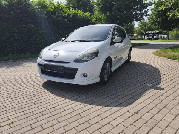 Renault Clio 1.6 GT