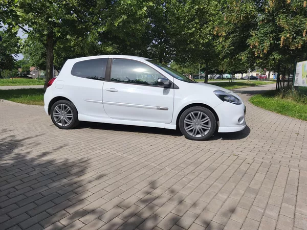 Renault Clio 1.6 GT - foto 14