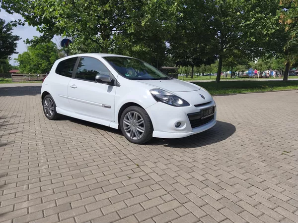 Renault Clio 1.6 GT - foto 16