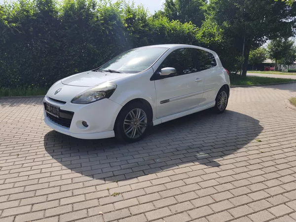 Renault Clio 1.6 GT - foto 2