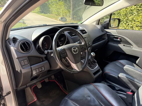 Mazda 5 2.0 Sports-Line - foto 21