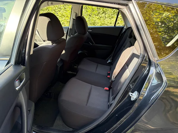 Mazda 3 1.6 Center-Line - foto 18