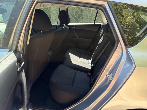 Mazda 3 1.6 Edition - foto 20