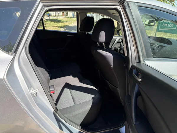 Mazda 3 1.6 Edition - foto 22