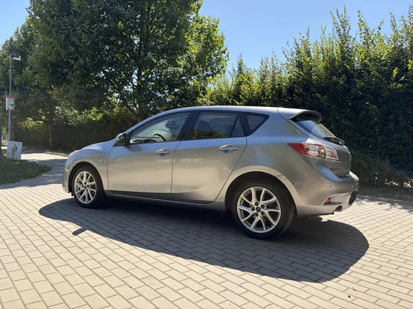 Mazda 3 1.6 Edition - foto 6