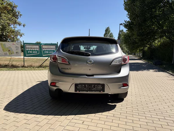 Mazda 3 1.6 Edition - foto 9