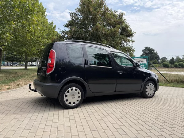 Škoda Roomster 1.6 Scout Plus Edition - foto 11