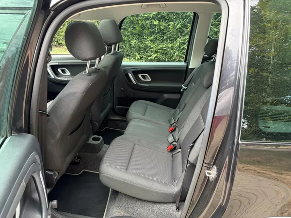 Škoda Roomster 1.6 Scout Plus Edition - foto 21