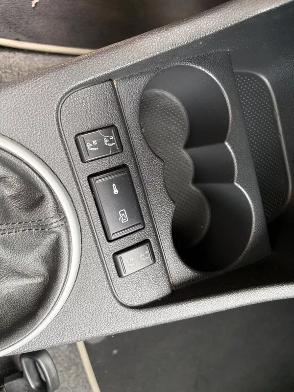Škoda Roomster 1.6 Scout Plus Edition - foto 31