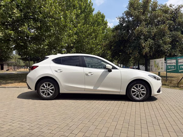 Mazda 3 2.0 Center-Line - foto 12