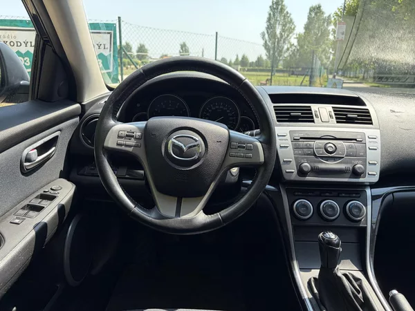 Mazda 6 1.8 Sport TE - foto 23