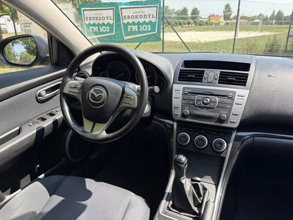 Mazda 6 1.8 Sport TE - foto 24