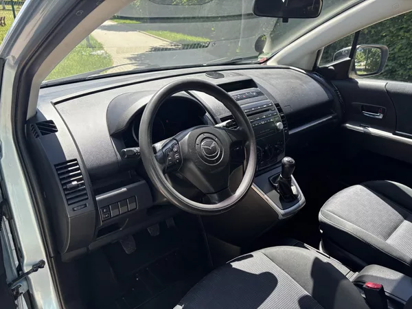 Mazda 5 2.0 Exclusive - foto 24