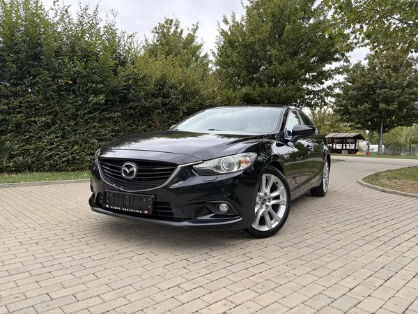 Mazda 6 2.0 Sports-Line