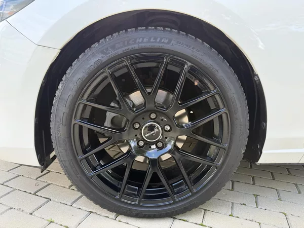 Mazda 6 2.0 Exclusive-Line FACELIFT - foto 14