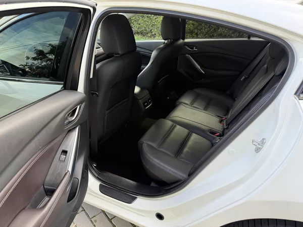 Mazda 6 2.0 Exclusive-Line FACELIFT - foto 20