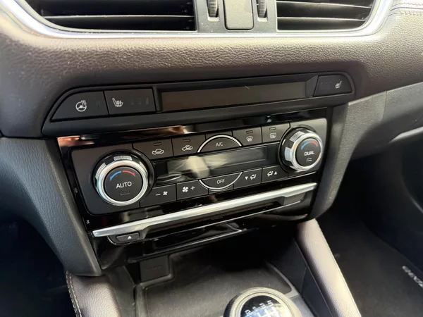 Mazda 6 2.0 Exclusive-Line FACELIFT - foto 27