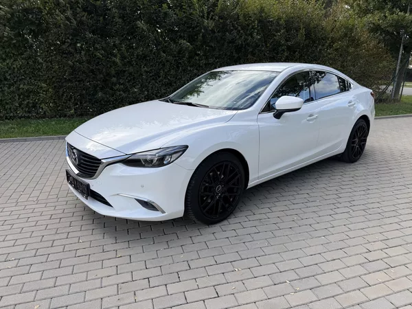 Mazda 6 2.0 Exclusive-Line FACELIFT - foto 3