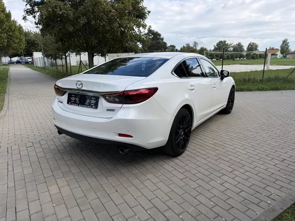 Mazda 6 2.0 Exclusive-Line FACELIFT - foto 8