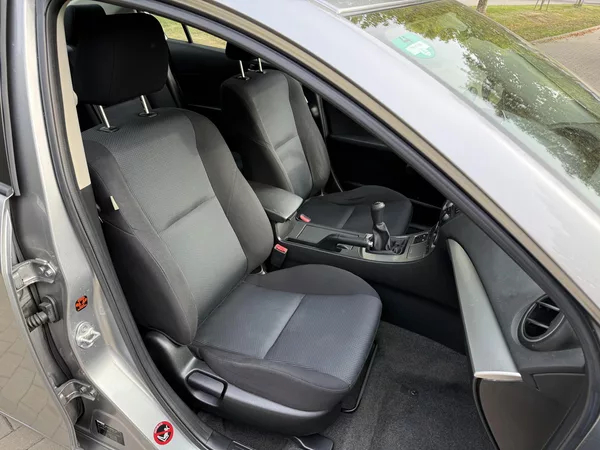 Mazda 3 1.6 Exclusive-Line - foto 33