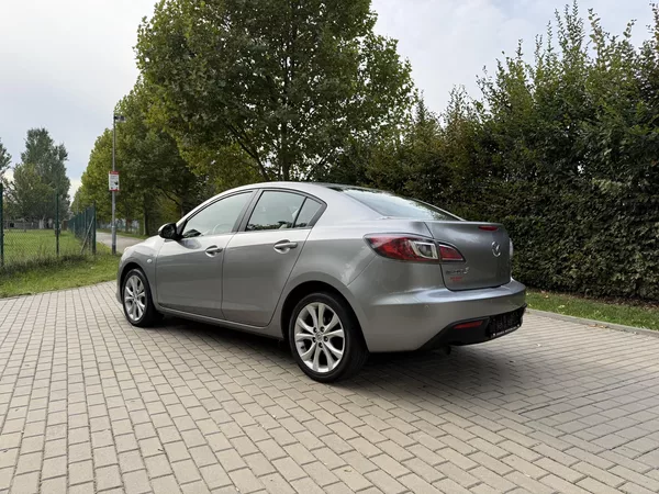 Mazda 3 1.6 Exclusive-Line - foto 7