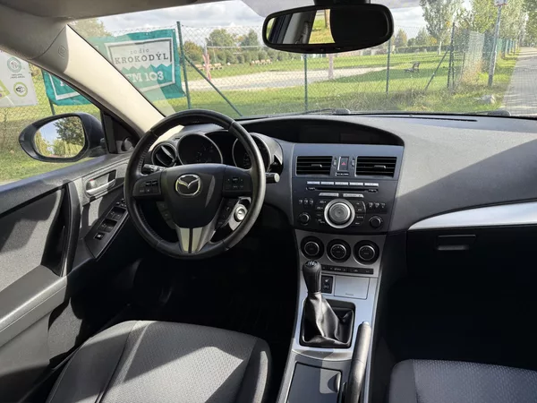 Mazda 3 1.6 High-Line - foto 28