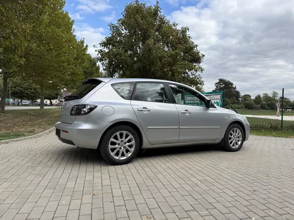 Mazda 3 2.0 Sport Active - foto 11