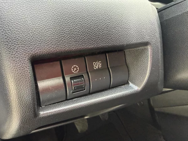 Mazda 3 2.0 Sport Active - foto 29
