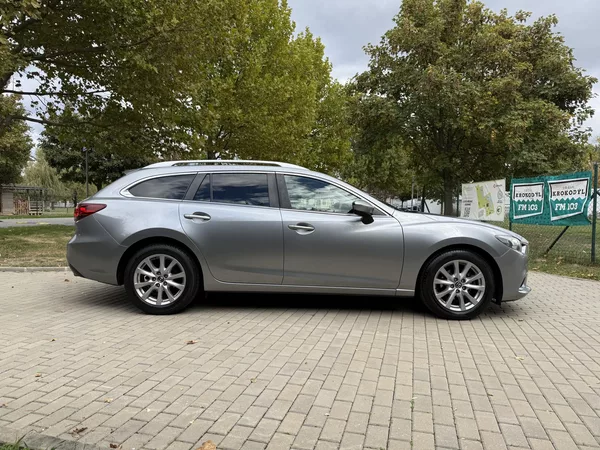 Mazda 6 2.0 Center-Line - foto 13