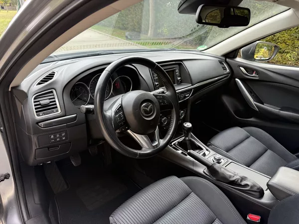 Mazda 6 2.0 Center-Line - foto 27