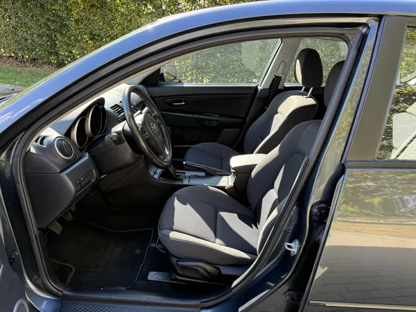 Mazda 3 1.6 Sport Active - foto 18
