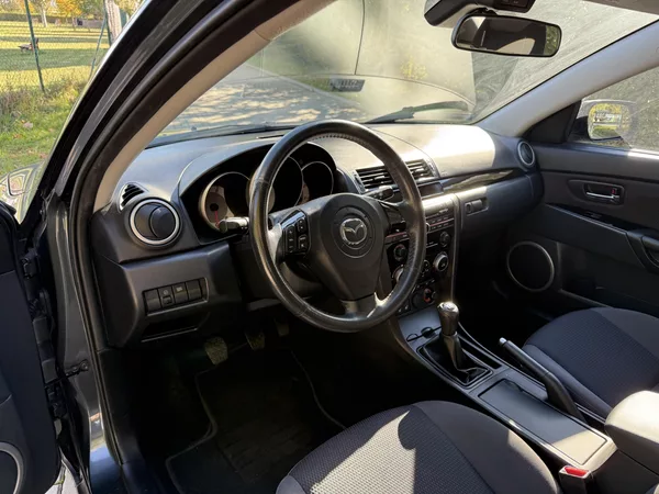 Mazda 3 1.6 Sport Active - foto 25