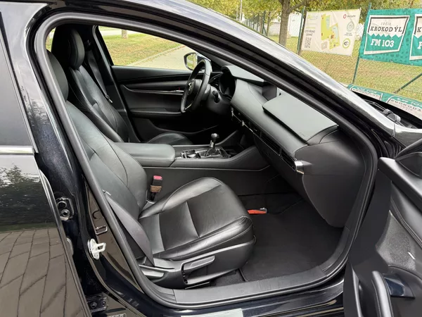 Mazda 3 2.0 e-Skyactiv-X Mild-Hybrid - foto 21