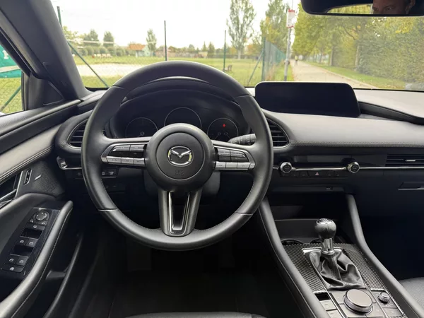 Mazda 3 2.0 e-Skyactiv-X Mild-Hybrid - foto 23