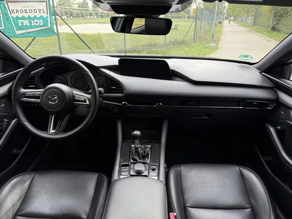 Mazda 3 2.0 e-Skyactiv-X Mild-Hybrid - foto 24