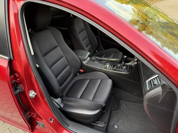 Mazda 6 2.0 Center-Line - foto 23