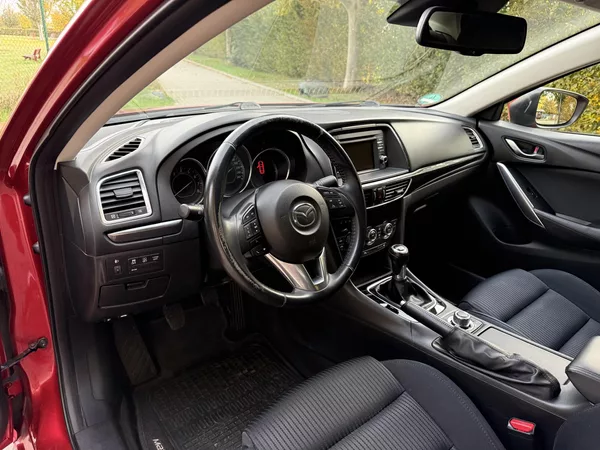 Mazda 6 2.0 Center-Line - foto 28