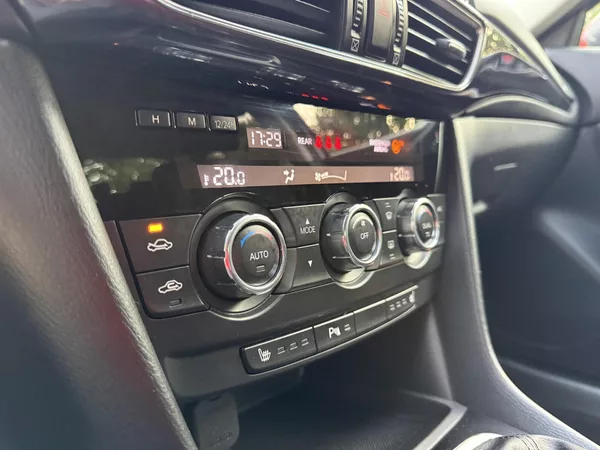 Mazda 6 2.0 Center-Line - foto 31